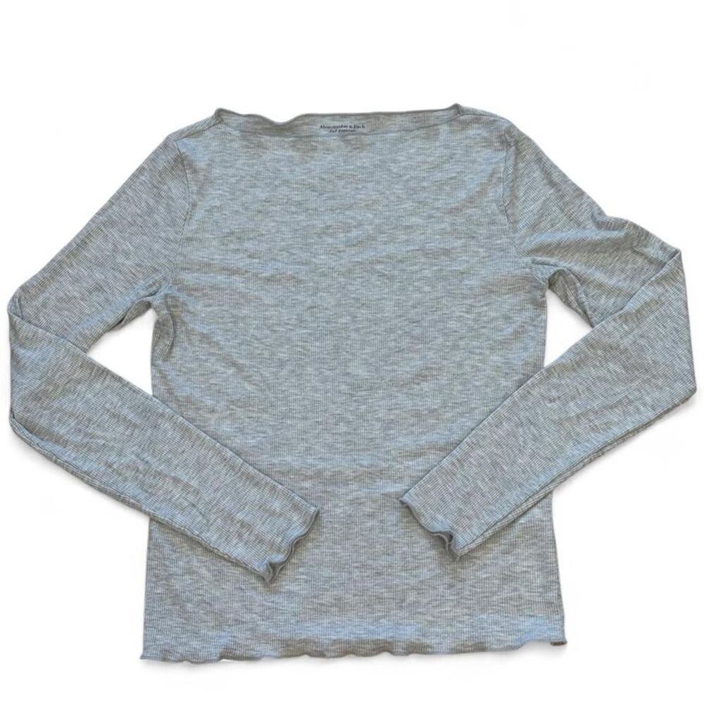 Abercrombie and fitch Women's Grey Shirt